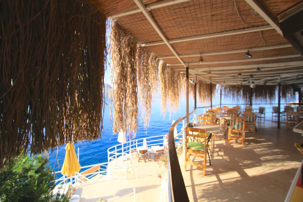 Caretta Hotel Kalkan Exteriör bild