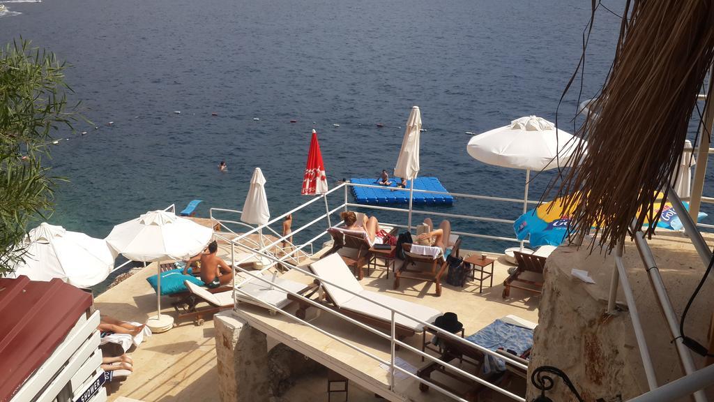 Caretta Hotel Kalkan Exteriör bild