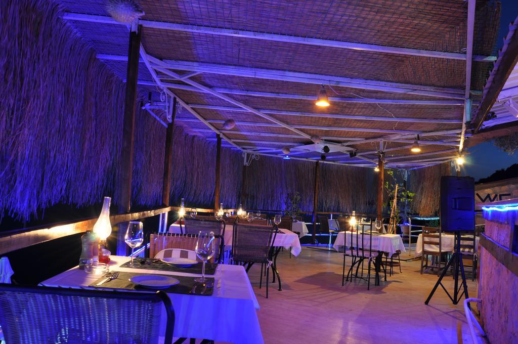 Caretta Hotel Kalkan Exteriör bild