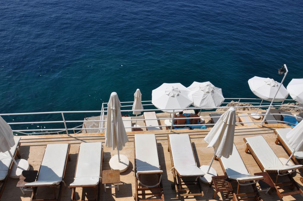 Caretta Hotel Kalkan Exteriör bild
