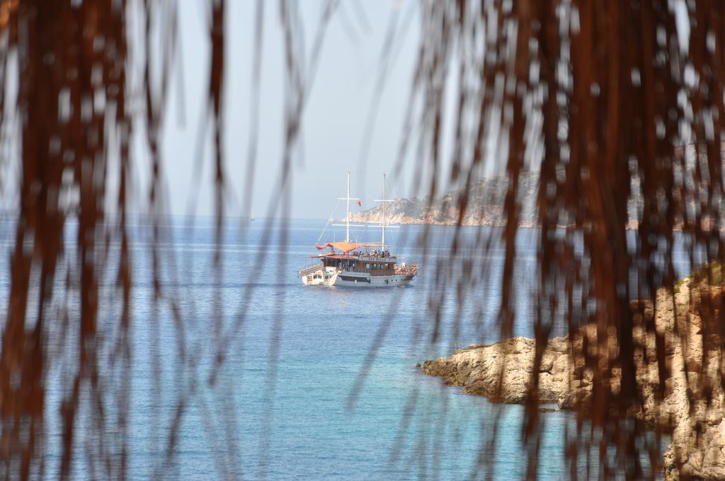 Caretta Hotel Kalkan Exteriör bild