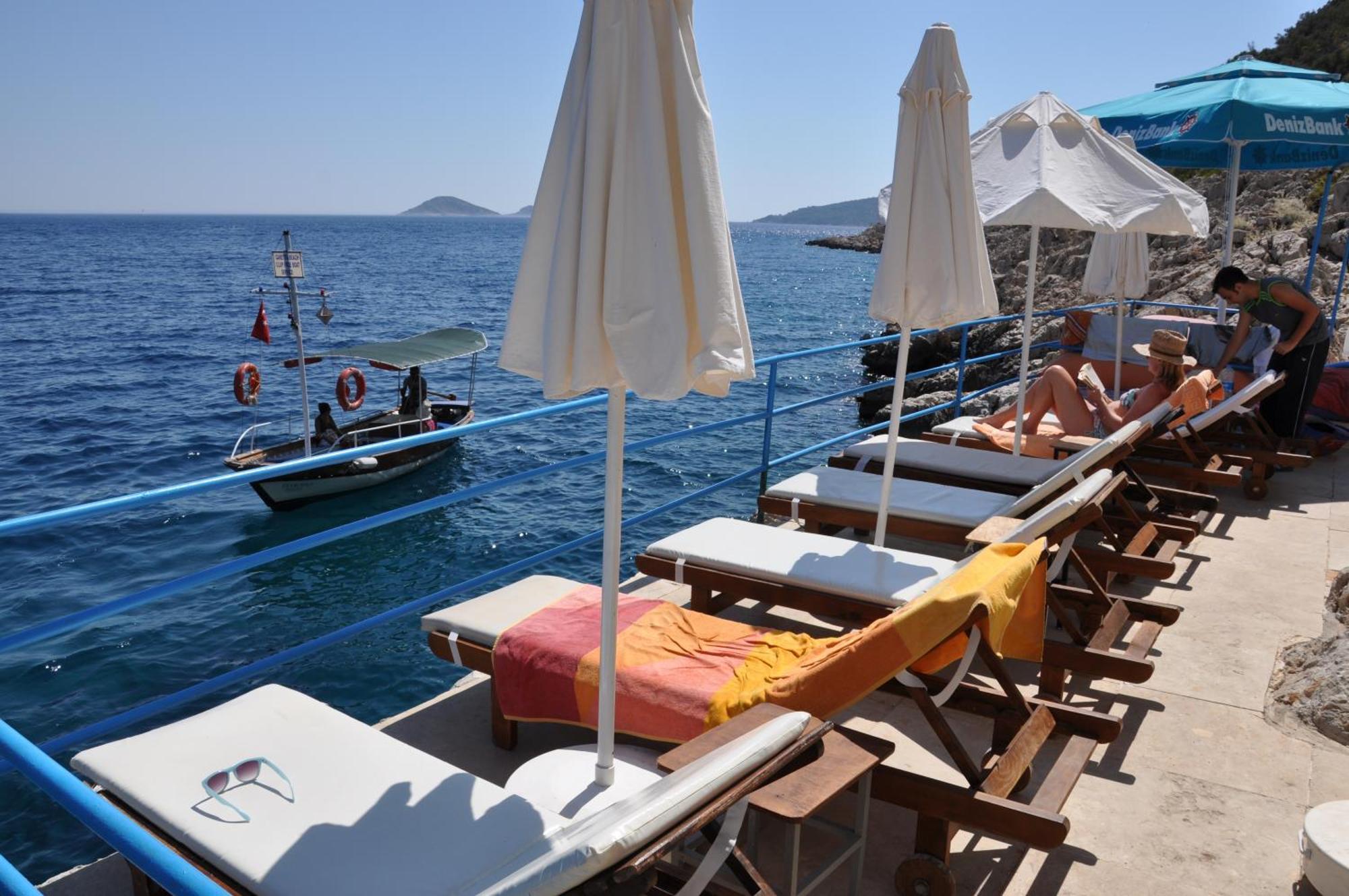 Caretta Hotel Kalkan Exteriör bild