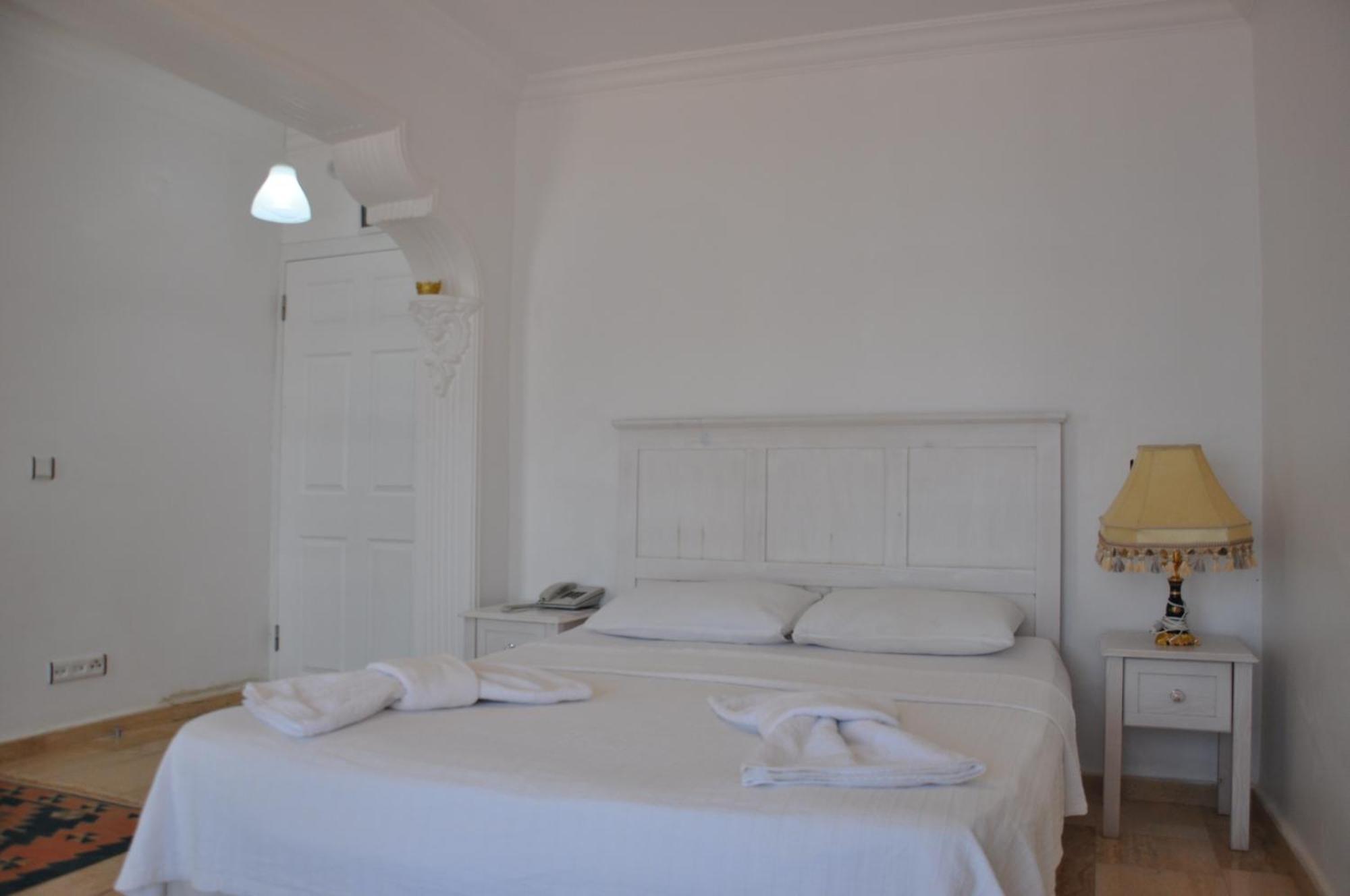 Caretta Hotel Kalkan Rum bild