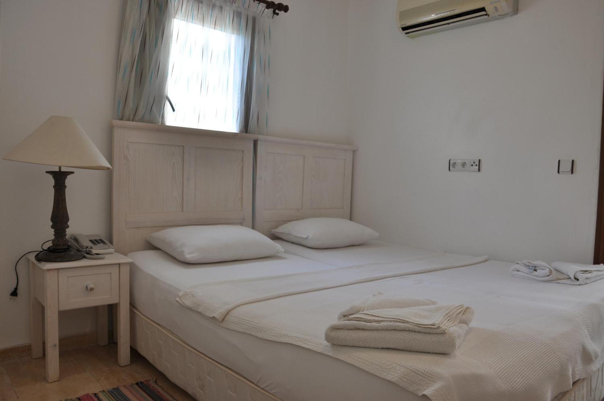 Caretta Hotel Kalkan Rum bild