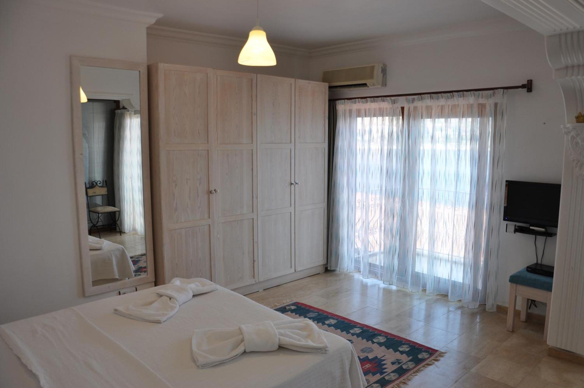Caretta Hotel Kalkan Rum bild
